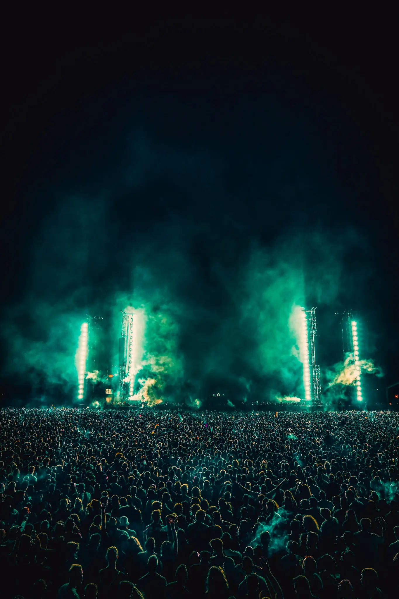 After applying Music Festival Lightroom Presets - Photo edited with Lollapalooza festival filter